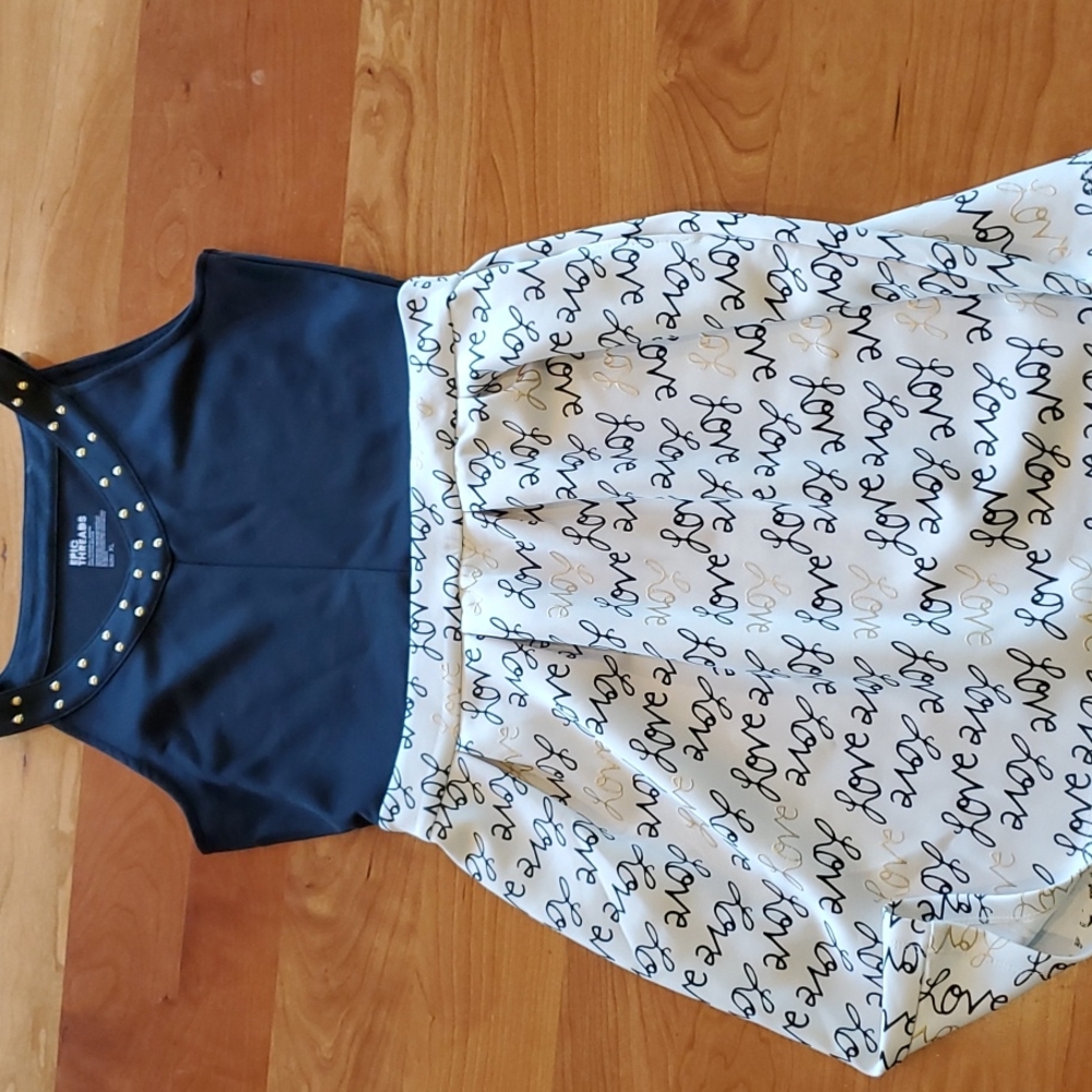 Black White Junior Stretchy 'love' dress size XL Epic Thread